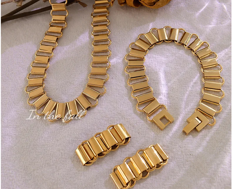 

2022 Jewelry 18k Gold Plated Watch Band Choker Necklace Trendy Jewelry Stainless Steel Gold Watch Chain Necklace Jewelry set