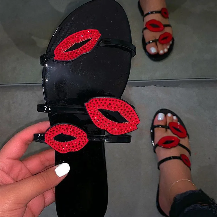 

Rubber Flat Woman Sandals New Arrivals 2020 Trending Girls Slides Sandals Cute Lips Slipper for Women, As pictures or customized colors