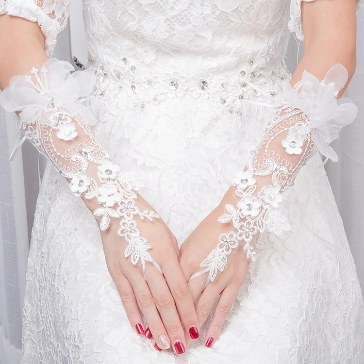 

luxury Hollow Lace Flower Gloves Wedding Dress Accessories, White