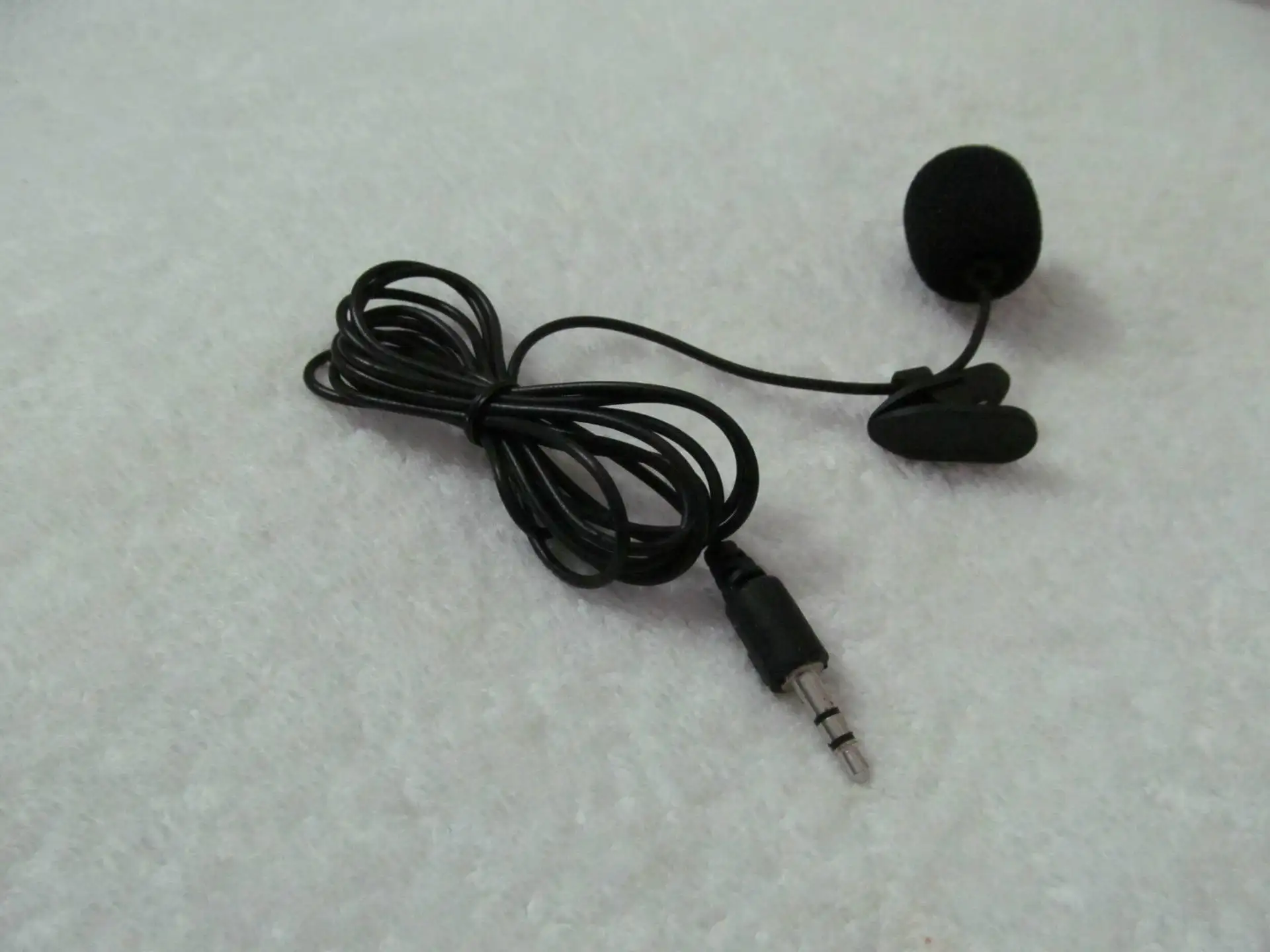 3.5mm Audio Hands Free Clip Camera Phone Sponge Mini Condenser Collar