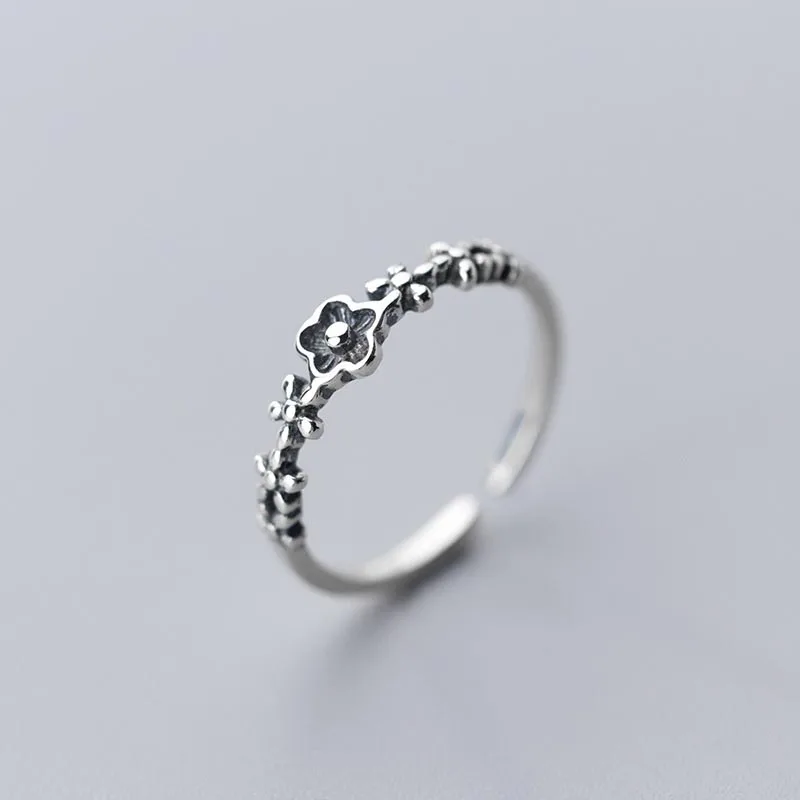 

R2076 Silver Trending Custom Jewelry Silver Flower Ring Thai Silver Five Petal Ring