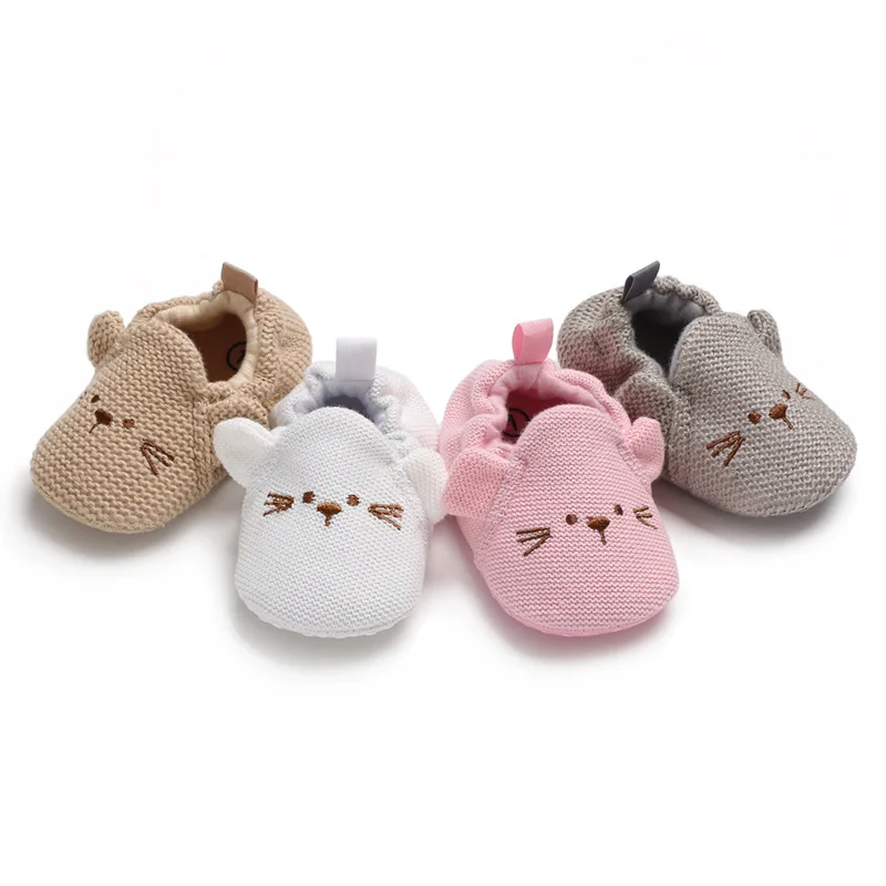 

Wholesale Cute Cotton mice 0-18 months Warm baby socks shoes, Khaki