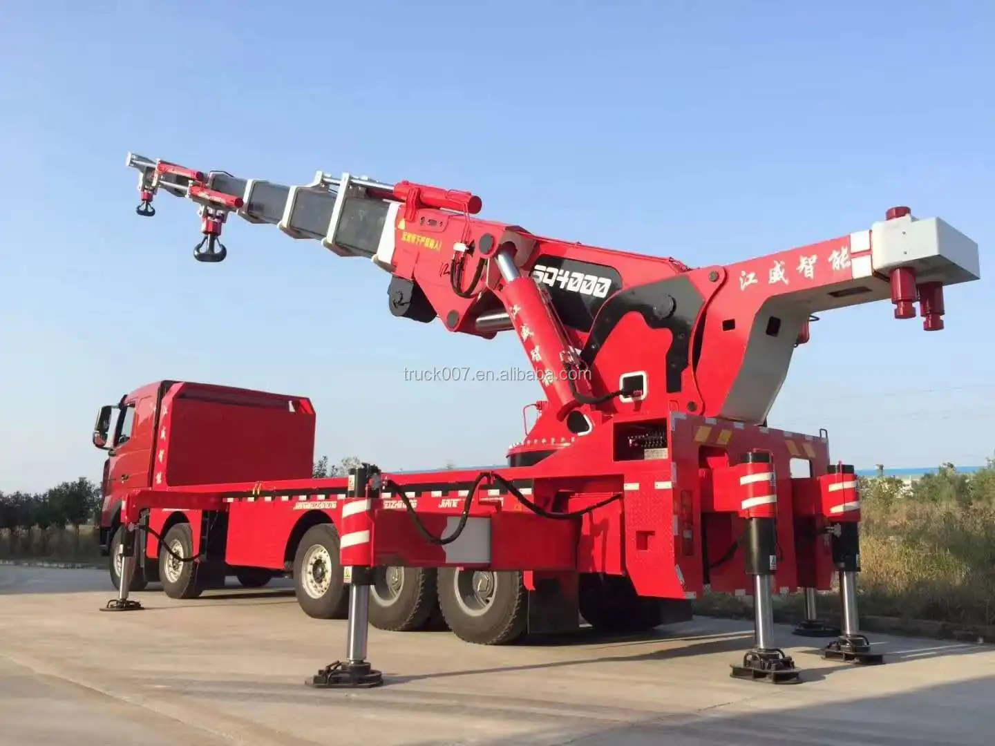 knuckle boom crane truck with 100ton crane