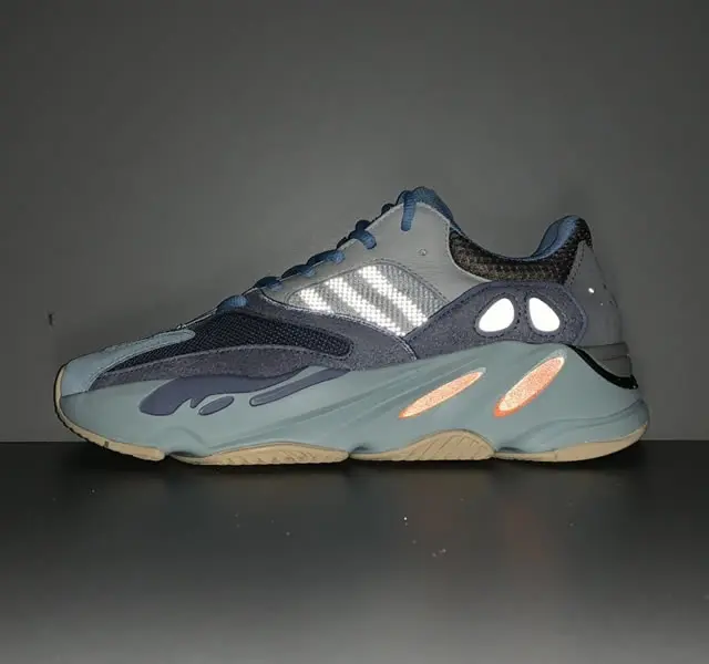 

top leather Yeezy 700 MAGNET UTIBLK ANALOG SALT INERTI Mauve CARBLU TEABLU original B75571 reflective running shoes discount