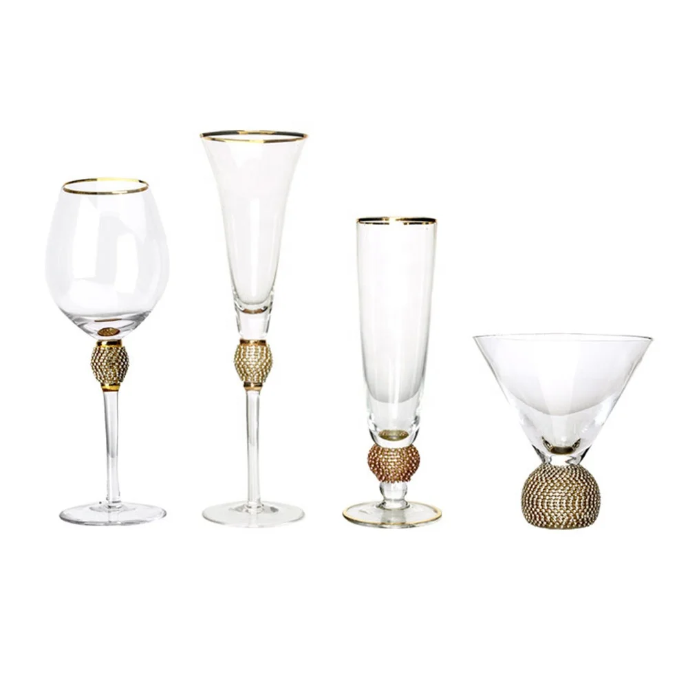 

Amazon Creative Retro Gold Rimed Wine Glass Champagne Flute Glasses Cocktail Martini Glass with Diamond Decoration