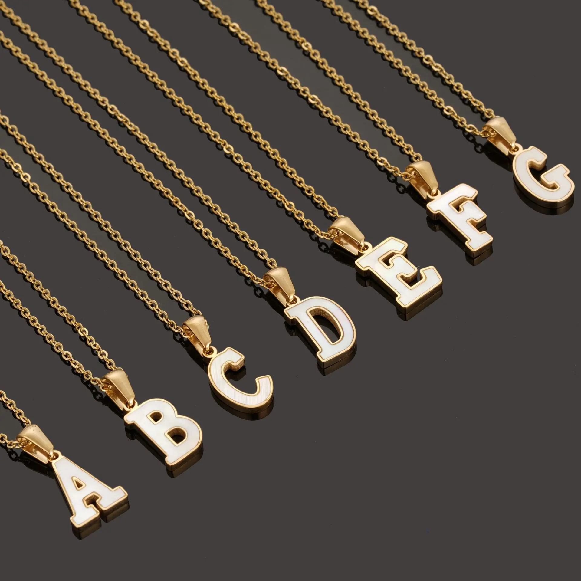 

18K Gold Plated Necklace Letter Square Unique Initial Pendant Stainless Steel Necklaces Jewelry Wholesale 2021