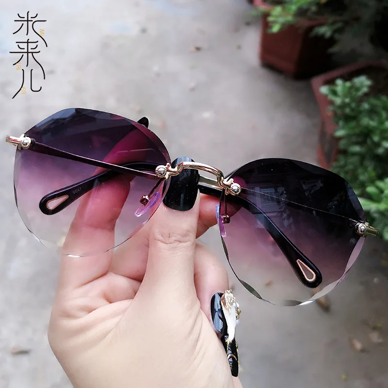 

MJ-0204 Tide Frog Mirror Polygon Trimming Personality Street Snap Frameless Rimless Ladies Sunglasses Fashion