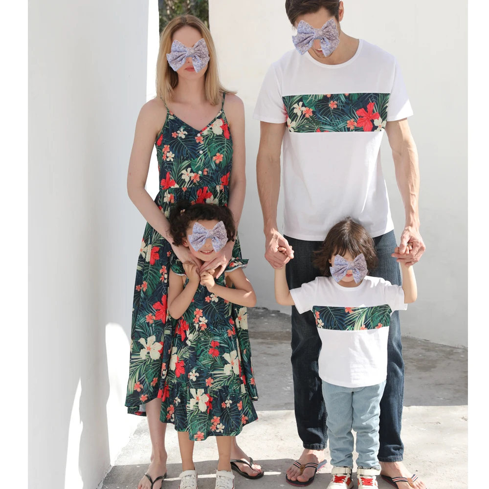 

Family Matching Clothing Outfits Floral Printed Mommy and Me Dresses Dad and Son Matching Shirt, Same as the picture