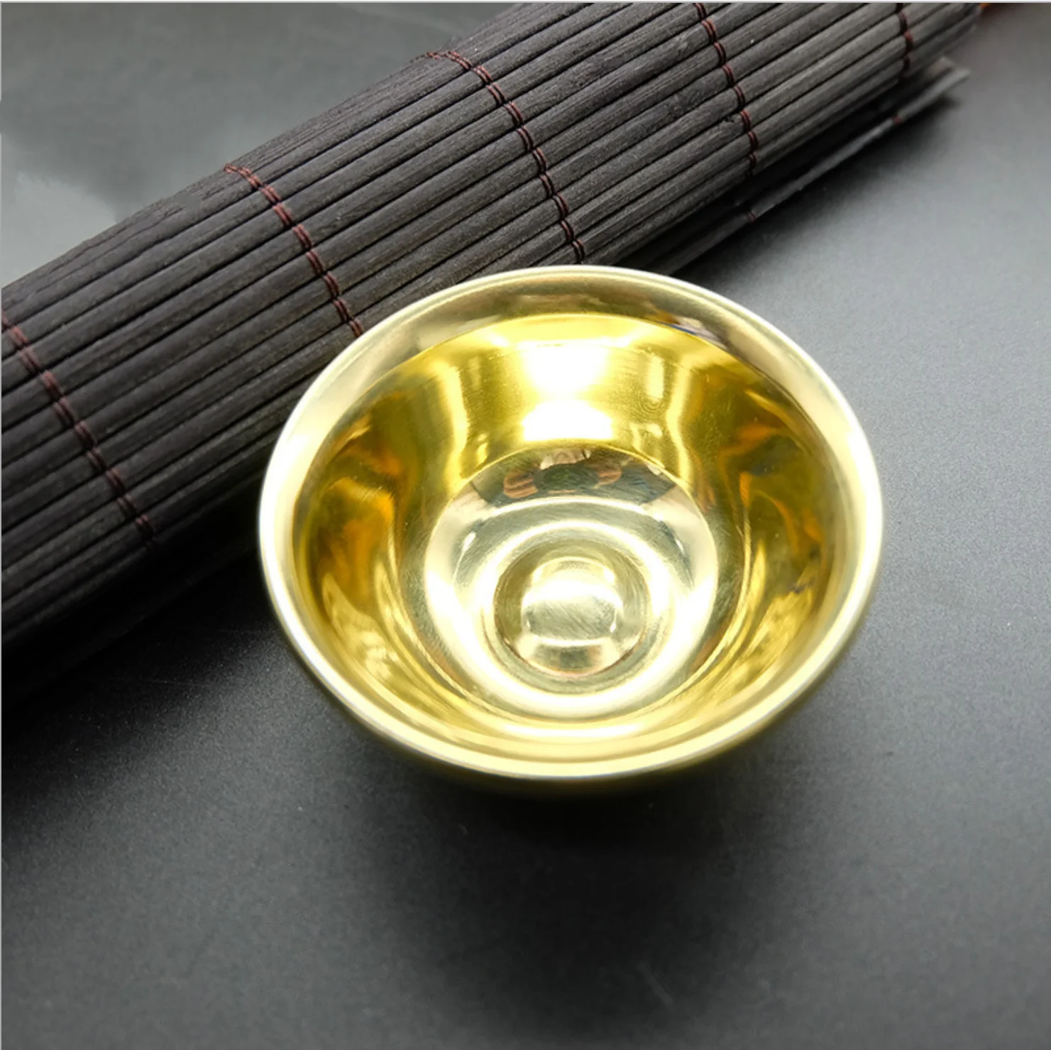 

Factory Direct Tibetan Buddhist Brass Copper Buddhist Bowl Purification Holy Water Cup, Brass and copper