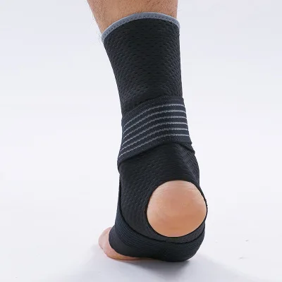 

Private Label Breathable Compression Ankle Sleeve Neoprene Orthopedic Basketball Ankle Brace Supports Brace Strap, Black