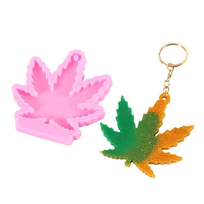 

Resin Weed Baking Keychain Molds Silicon Making Keychains Maple Leaf Silicone Mold, Random