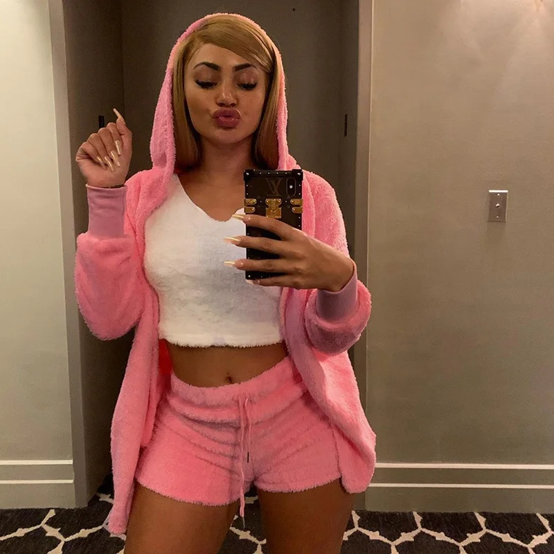 

2021 New Trend Lady Women's Short Pant Suit Wholesale Customized Woman Suits 2 Pieces Suits Jogging Track Womens Set