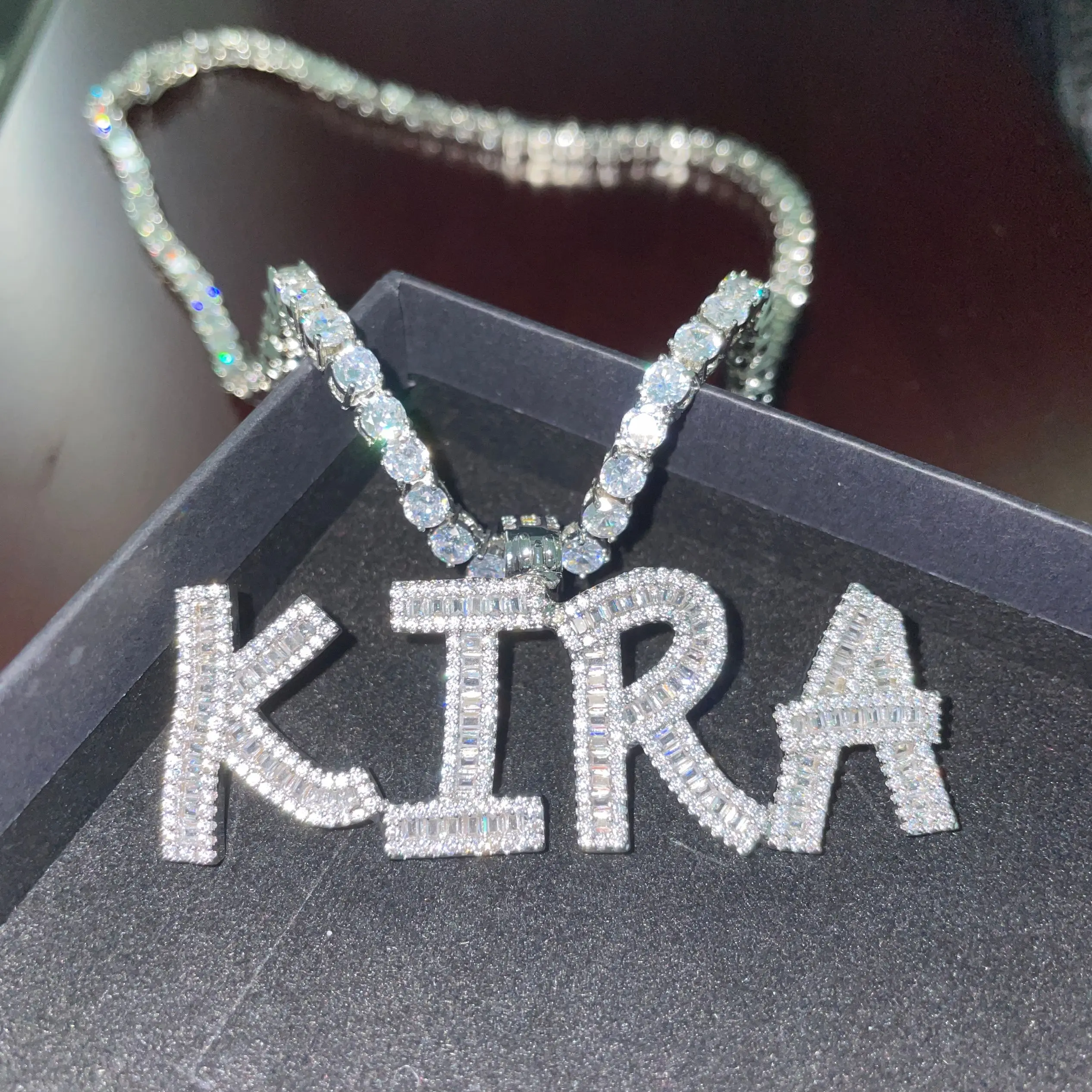 

Wholesale custom ice out Fashion Hip Hop 18K Gold Plated Necklace Jewelry Necklace Letter Diamond Pendant Necklace For Men