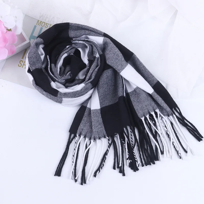 

Trendy warm plaid tassel shawl scarf, Picture are available