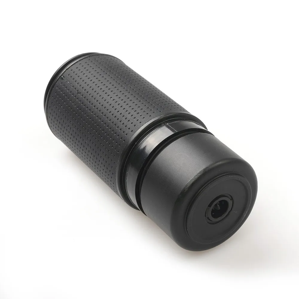 
handy capsule coffee machine with black water tank 