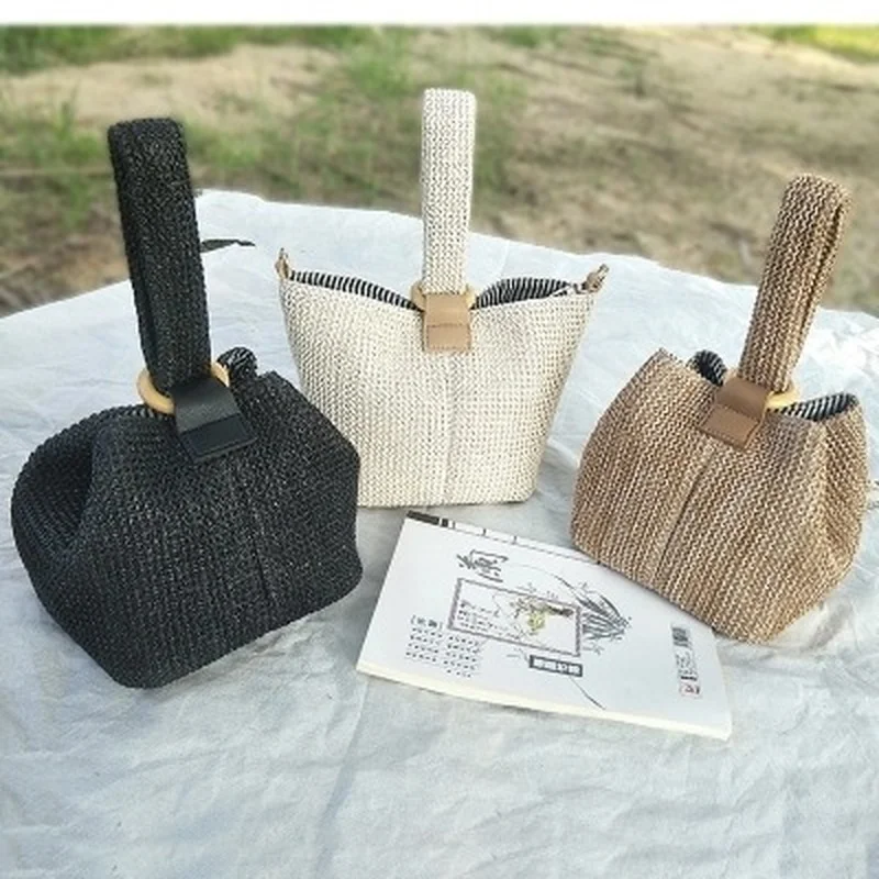 

Brand Straw Bags for Women Beach Personality Crossbody Lock Handbag Handmade Knit Fashion Shoulder