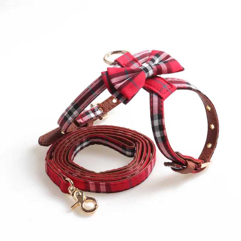 

Chest Harness And Leash Personalized Print Plaid Bowknot Dog Collar And Leash Set