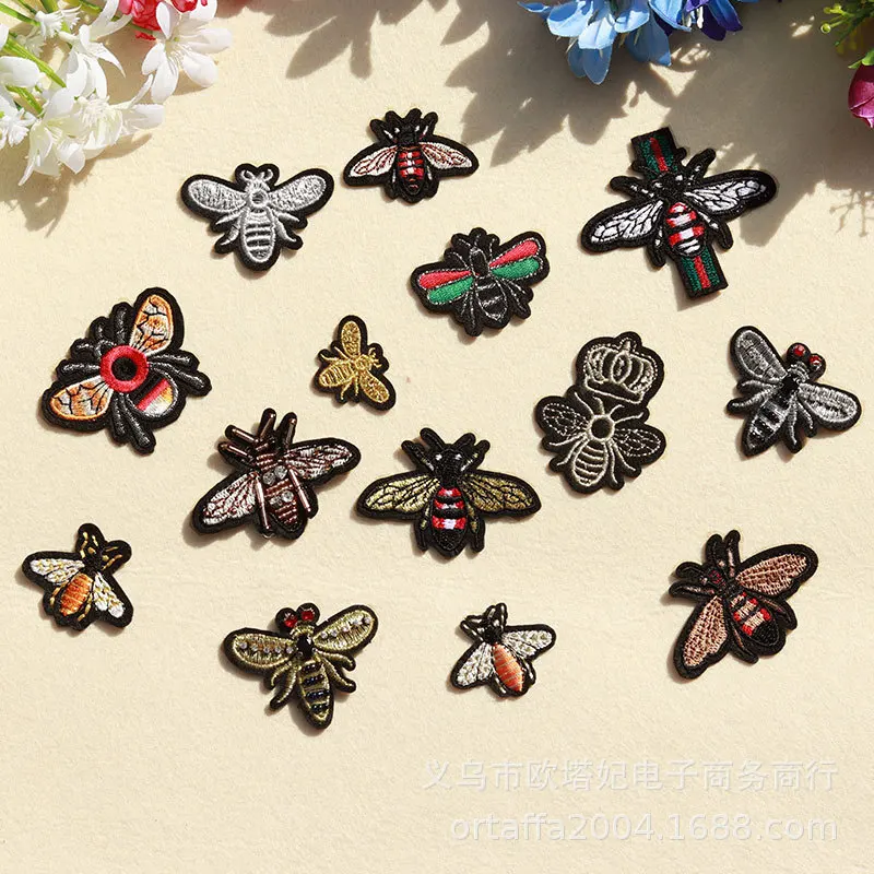 

Fashion cartoon bee insect embroidered cloth paste clothing shoes and hats ironing decorative patch