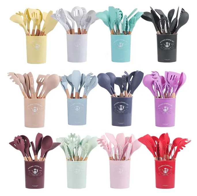 Wholesale 12 Pcs Set Silicone Kitchenware Accessories Cooking Tools Set Spatula Stirring Kitchen Utensils Wooden Handle
