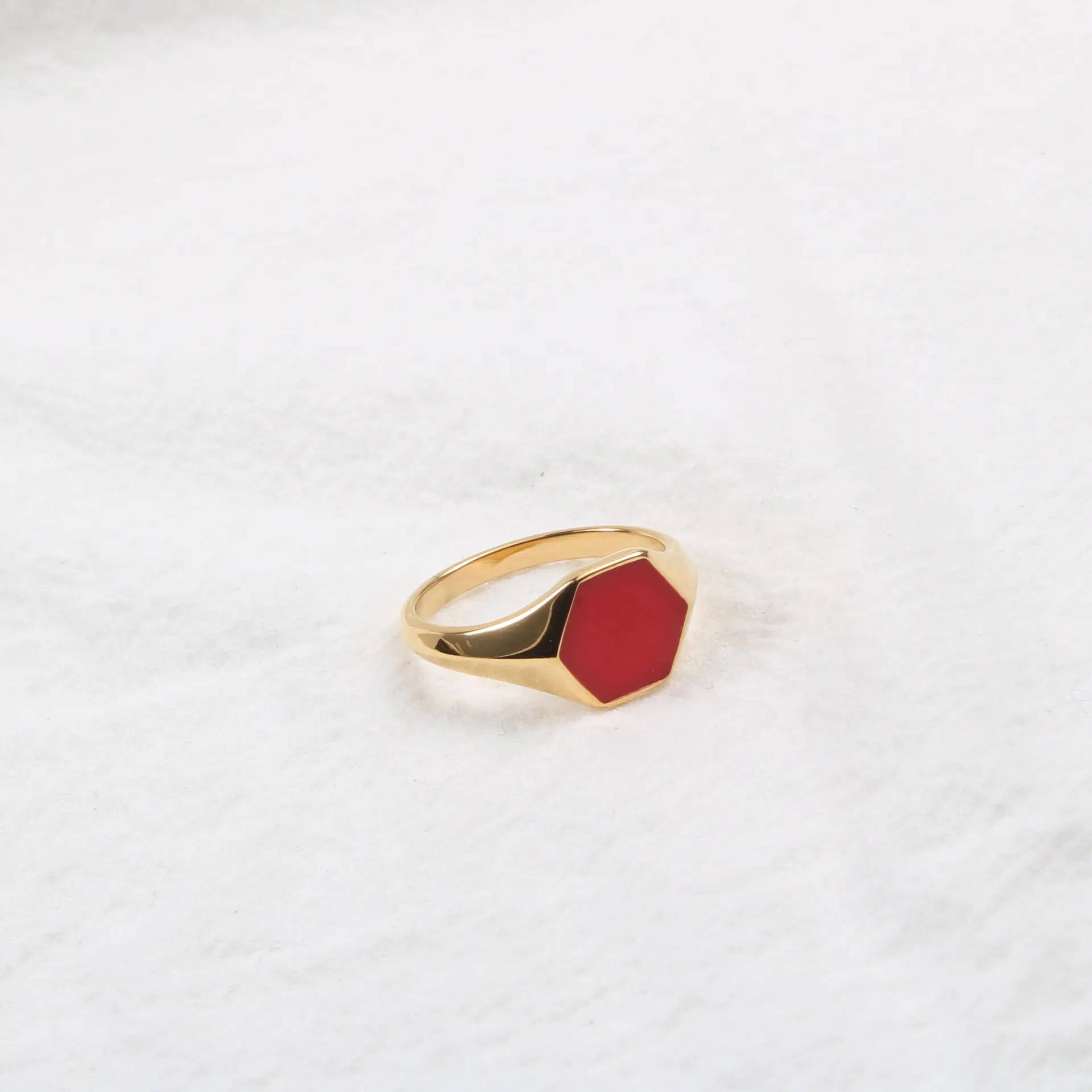 

High End 18K Plain Gold Red Enamel Nut Rings Stainless Steel Trendy Simple Gold Plated Jewelry