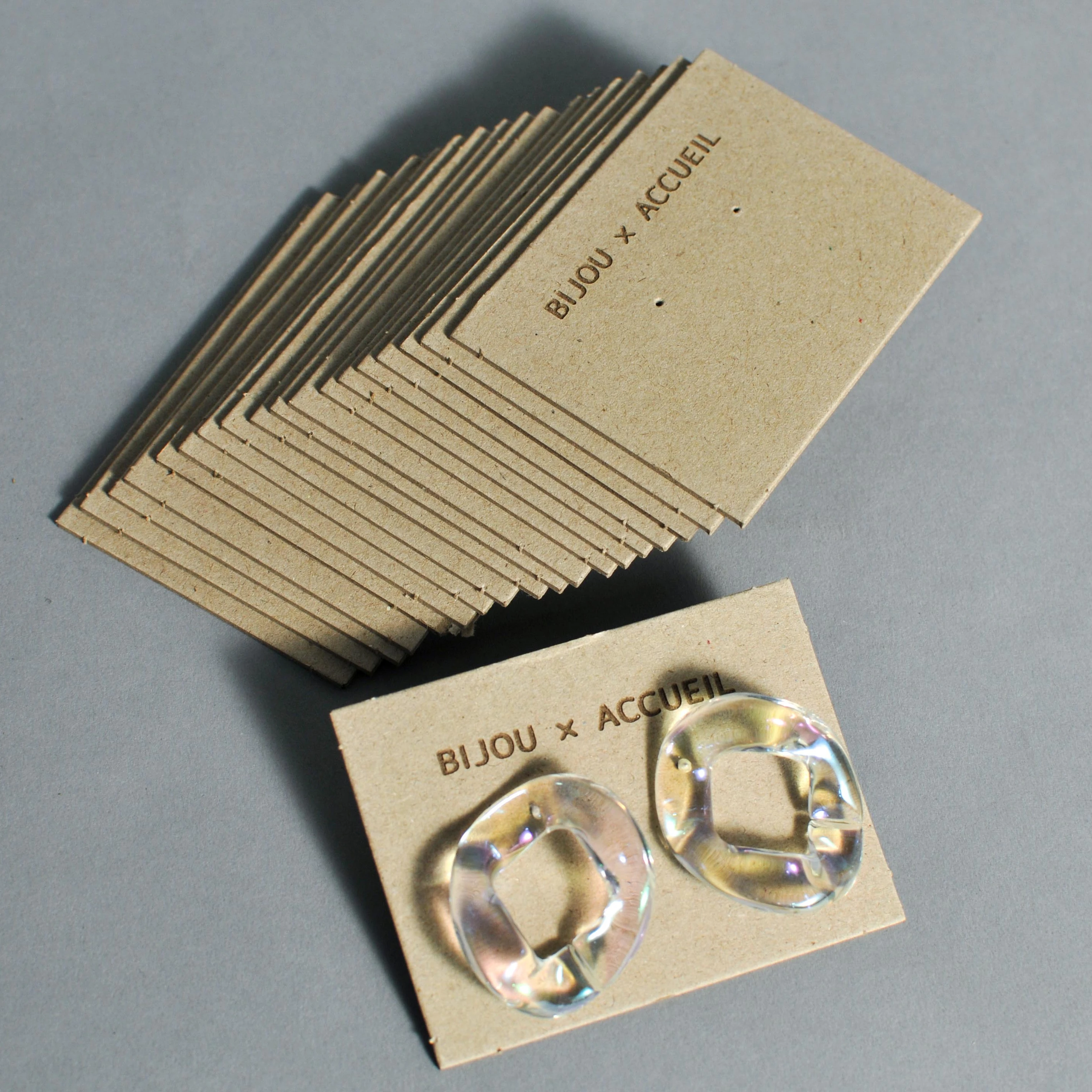 

Custom Logo paper Packaging Customized Earring Display Card dangle Earring Paper Card packing cards