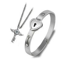 

Valentine Day Couple Jewelry Heart Lock Couple Stainless Steel Bracelet With Key