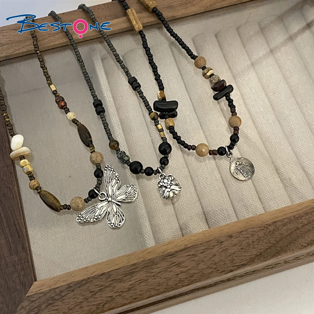 

BESTONE Jewelry New Chinese Style Girls High-end Clavicle Chain Retro Silver Pendant Natural Stone Beaded Butterfly Necklace