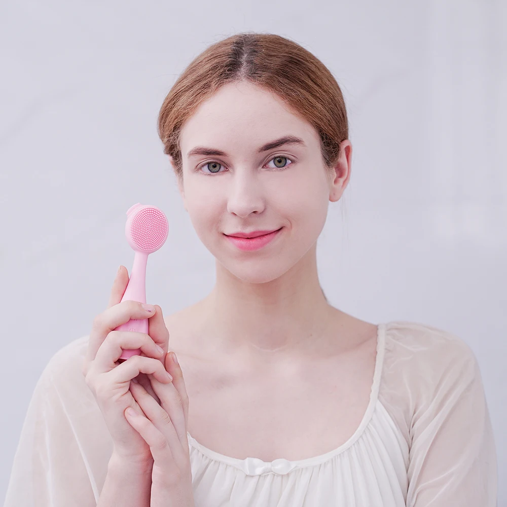 facial cleanser  (2).jpg