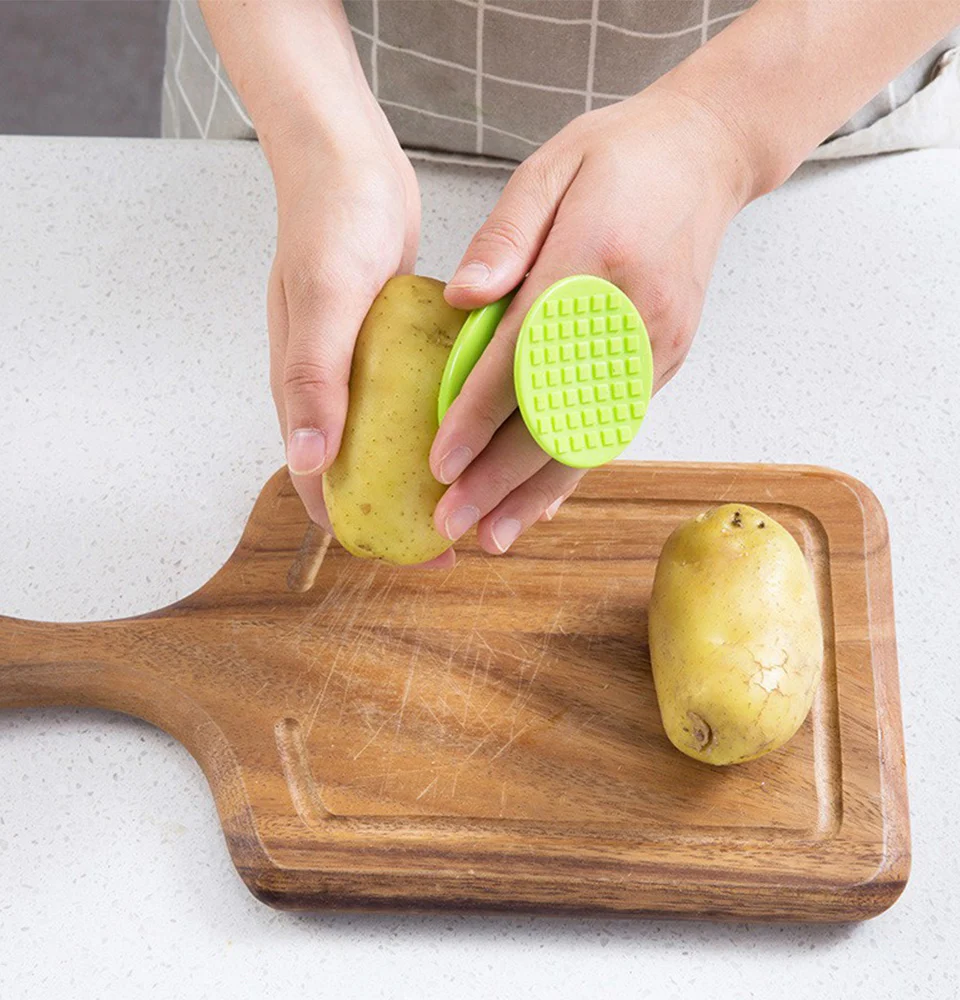 

Kitchen Gadgets Plastic Potato Peeler Fruit Vegetable Cleaning Brush Multi-functional Easy Cleaning Brush Carrot Ginger Peeler, As photo