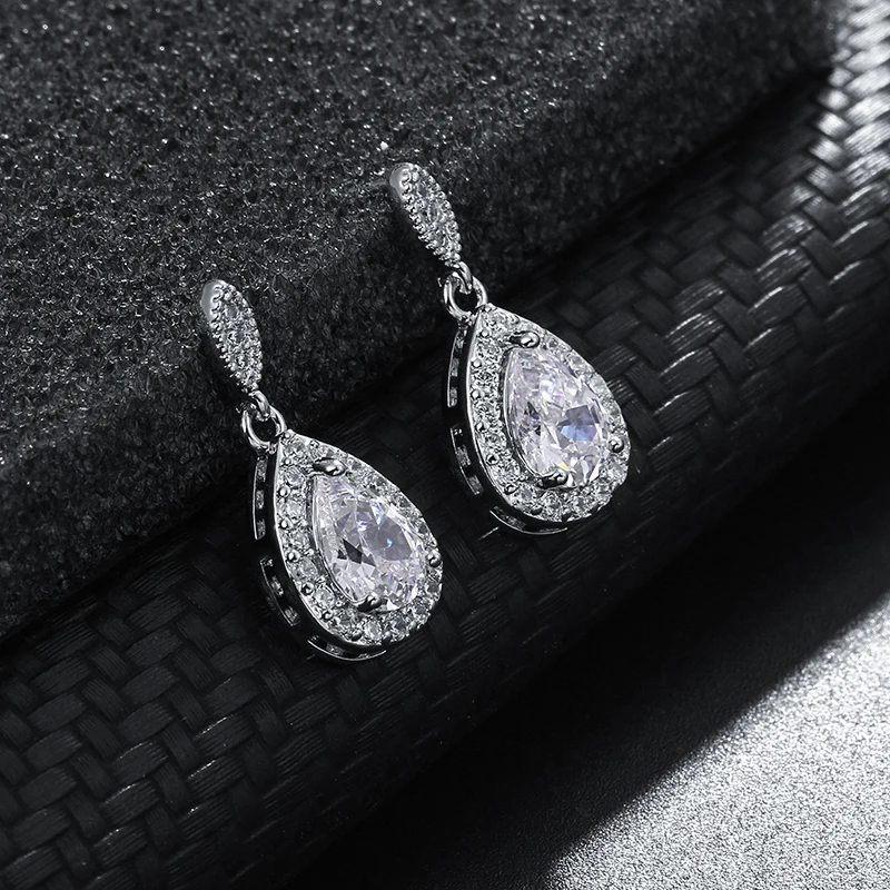 

New Arrival Sparkling Halo Pear Cut Cubic Zirconia CZ Crystal Drop Bridal Earrings for Women Wedding