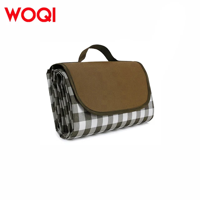 WOQI Super Large Classic Grid Picnic Mat Custom Foldable Camping Mat Waterproof Beach Mat Easy to Clean Dampproof Mattress Type