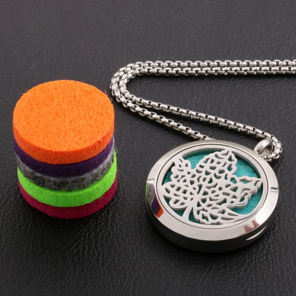 

Jewelry Wholesale Essential Oil Diffuser Necklace Aromatherapy Diffuser Locket Pendant Set with 5 Color felt pads 019, Silver