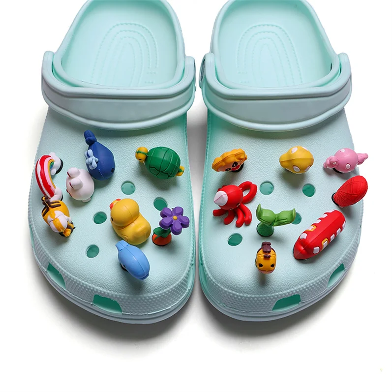 

2021 Cute Charm Shoes Accessories For Kids Decorative Clogs Decorations Resin Croc For Shoes Charms