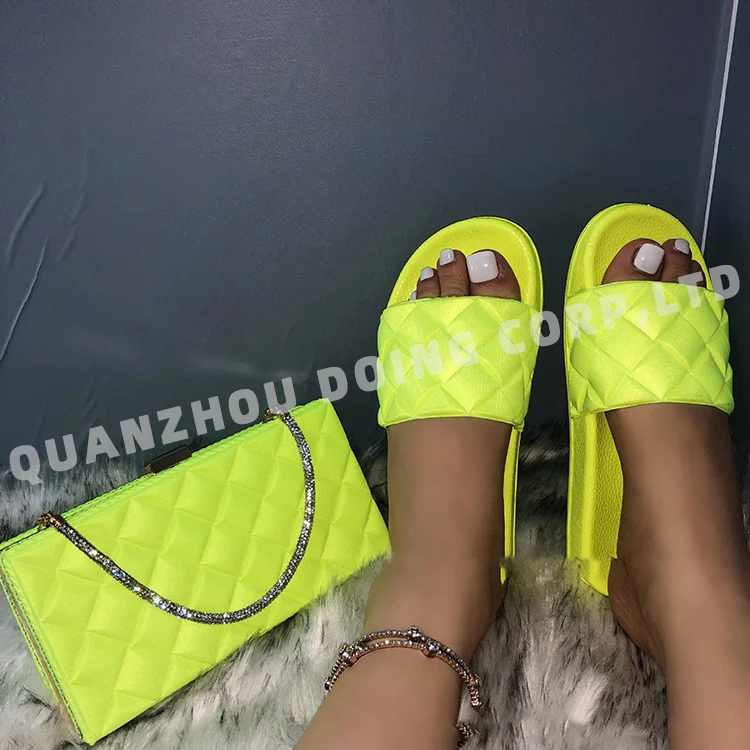 

2021 luxury wholesale custom silk african italian party a pair of hand bag matching boxes designer bag and shoes set for women, Black pink green brown