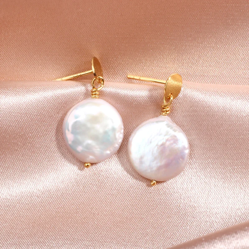 

Factory price freshwater jewelry white coin oblate button pearls earrings, As picture