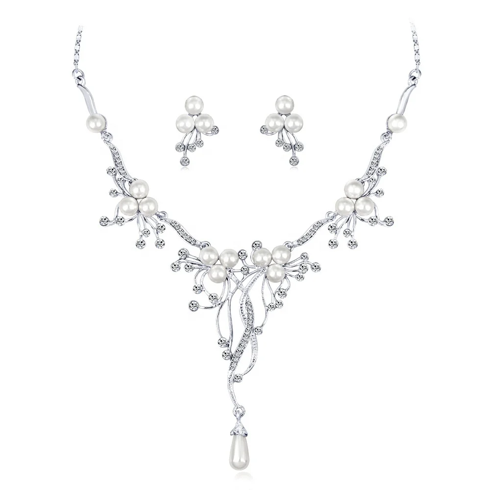 

European and American Classic Popular Necklace Set Fashion Rhinestone Necklace Earrings Two-piece Set Bridal Accessories Set