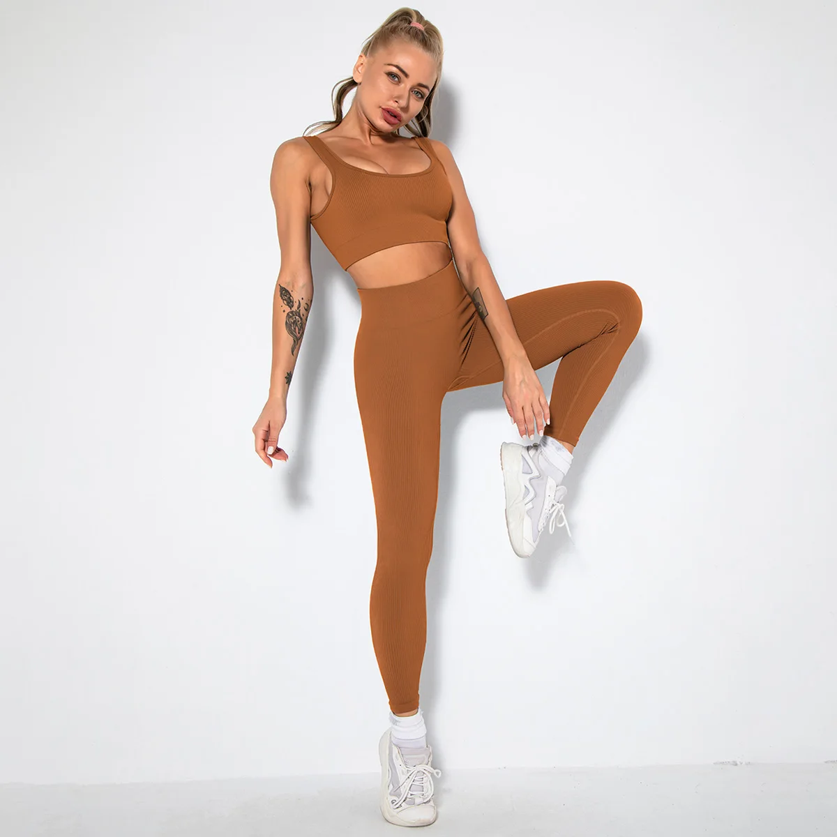 

Low MOQ Custom Logo Seamless Yoga Wear Yoga Bra Pants Fitness Gym Leggings Sports Tights Athletic Workout Clothes Set, 11 colors ready stock