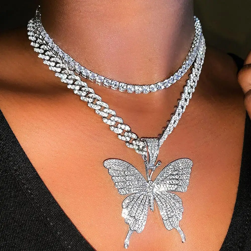 

Trendy Butterfly Necklace Unisex Cuban Chains Hip Hop Rhinestone Gold Plated Shiny Choker Neck Diamond Pendant Neck Choker, Gold color