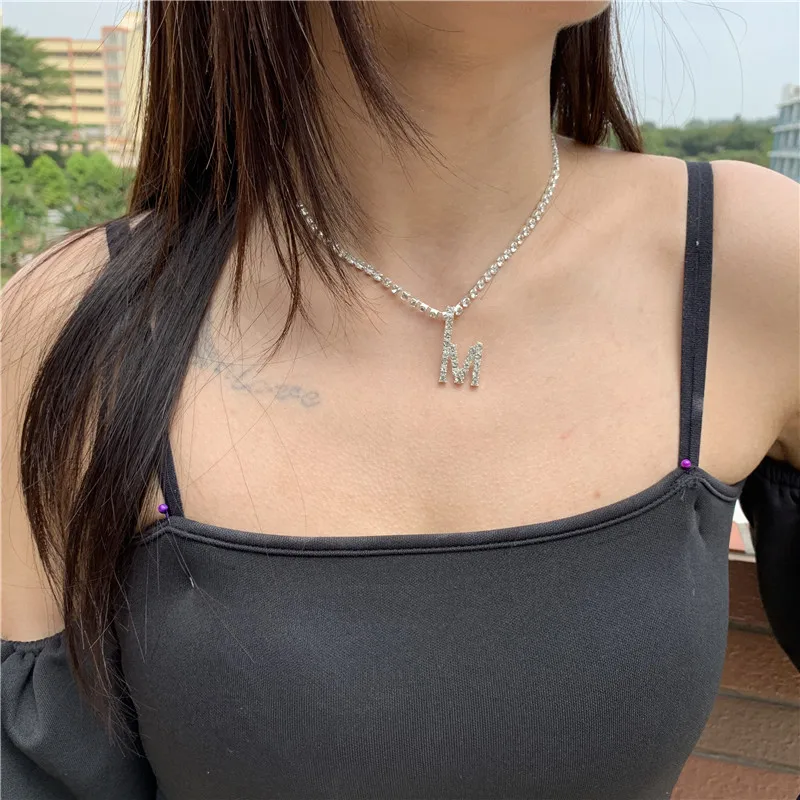 

Newest Women Fashion Jewelry Letter Diamond Necklace Designer Rhinestone Initial Letter Pendant Necklace, Imitation rhodium or customized