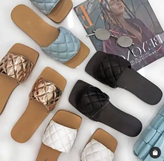 

200910 36-43 Hot sale latest fashion big size 43 flat sandals women new slippers