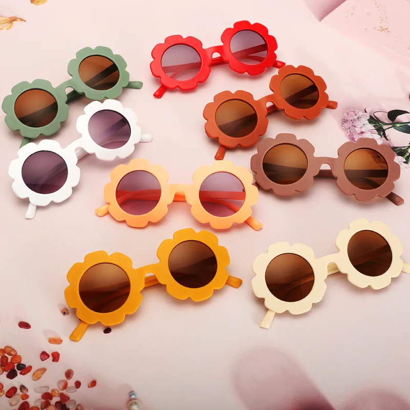

Lmamba Custom kids Sunglasses 2022 Cute Sunflower Round Frame Fruit Color Girls Scrub Sunglasses Boys