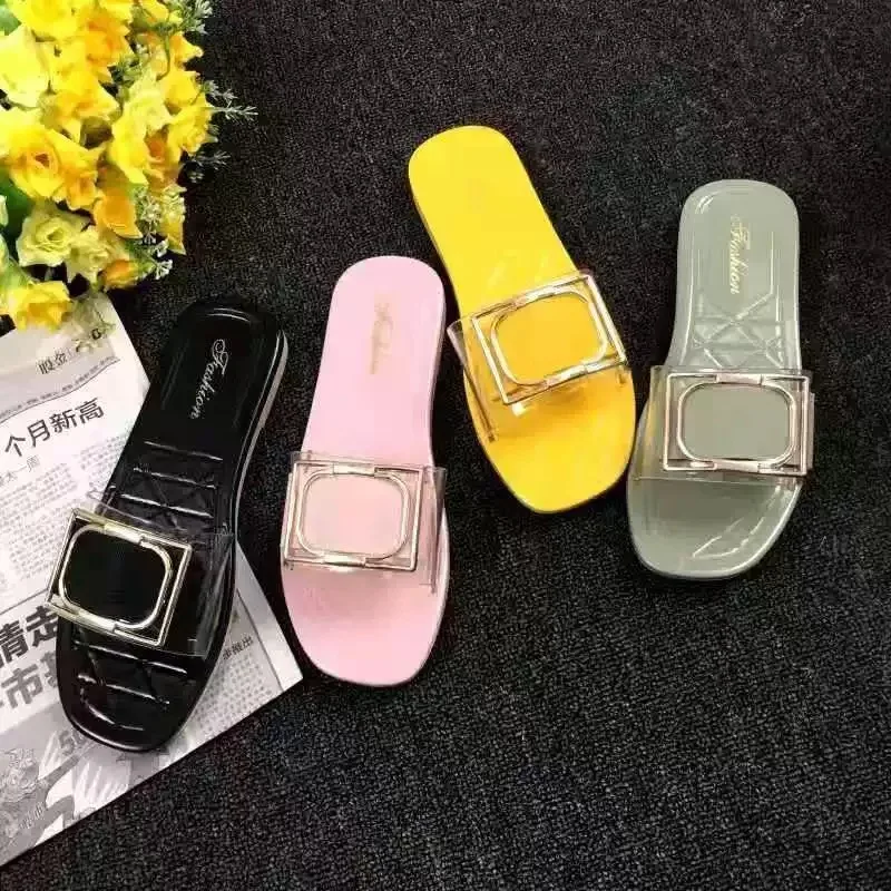 

New fashion versatile slippers for ladies to wear girls jelly shoes square buckle letter slippers