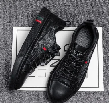 

Leather shoes men's new sneakers trend all-match business work black casual trendy shoes 8003, 1color