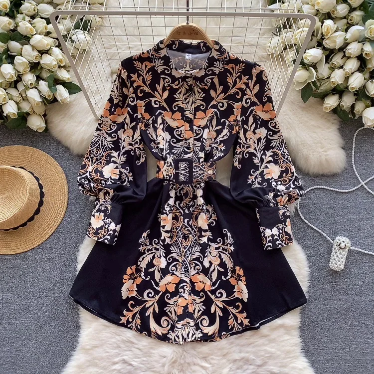 

luxury high-end printed dress for women in autumn and winter lantern sleeves design temperament short skirt