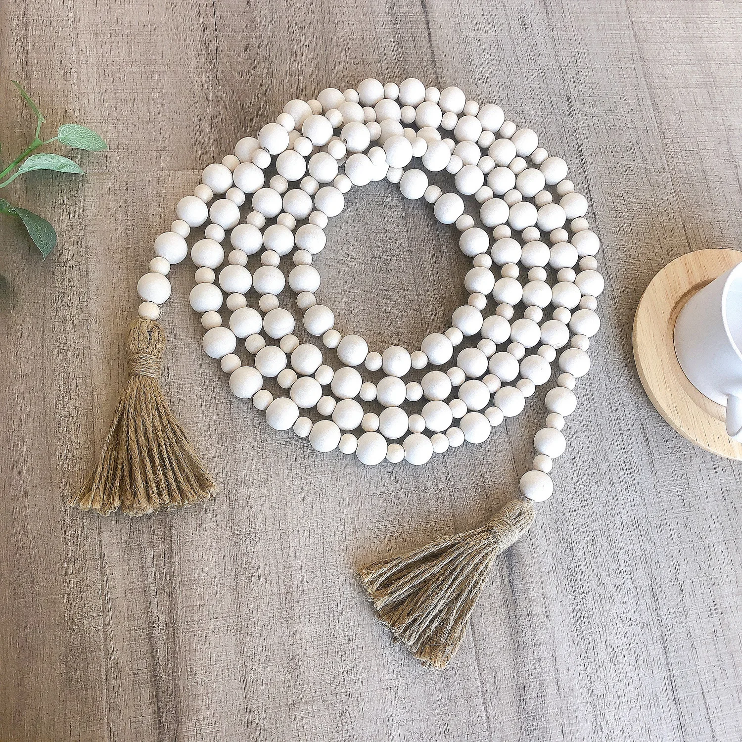 

Creative Wood Color Beaded Hemp Rope Garland For Home Decoration