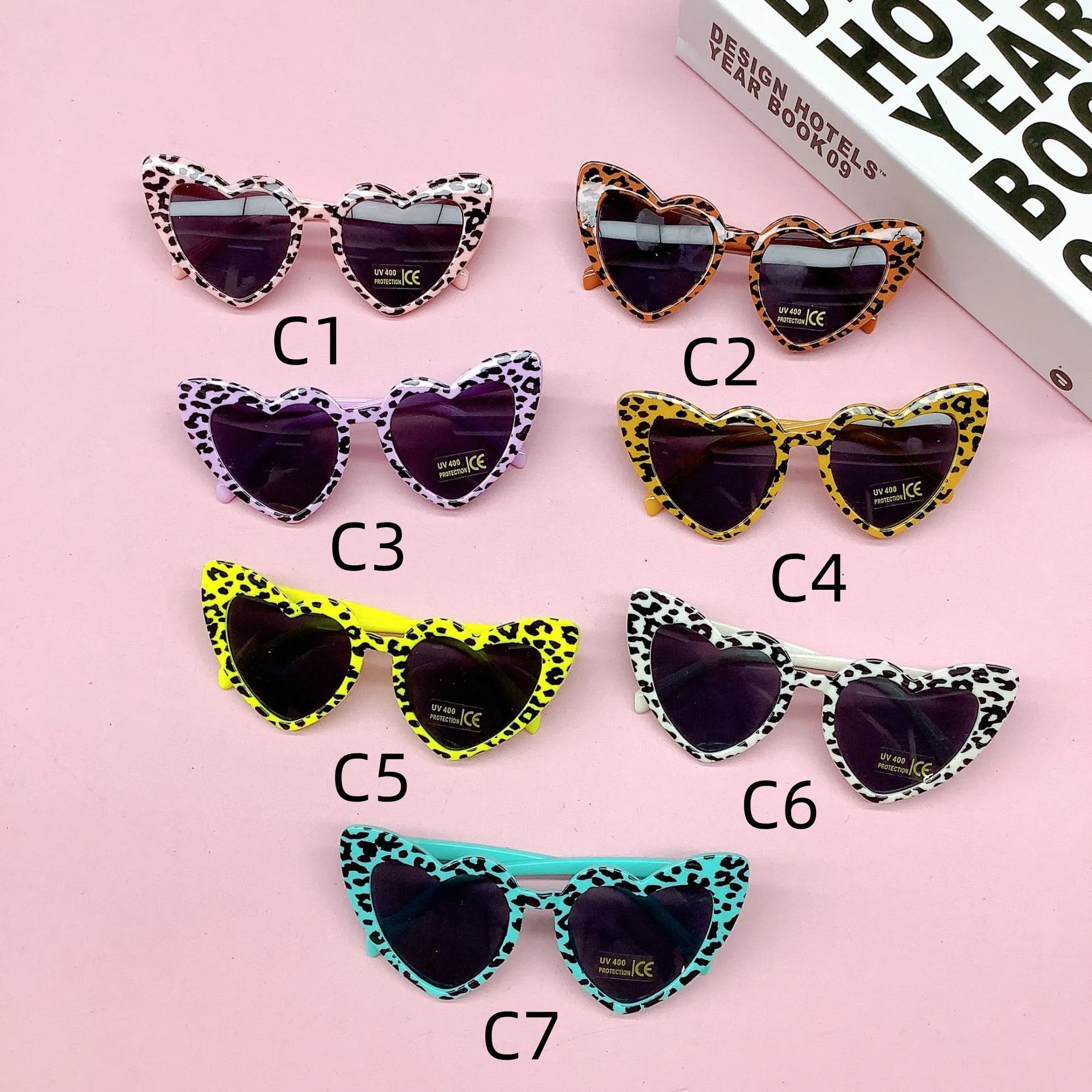 

Lucky Child New Style Leopard Print Heart Shape Sunglass Cute Party Decoration Accessories Kids Shades Sun Glasses