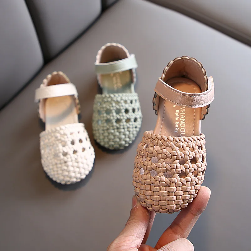 

Girls' Baotou sandals fashion children 2020 new woven hollow girls' princess shoes baby middle school children's sandals, Beige/pink/green