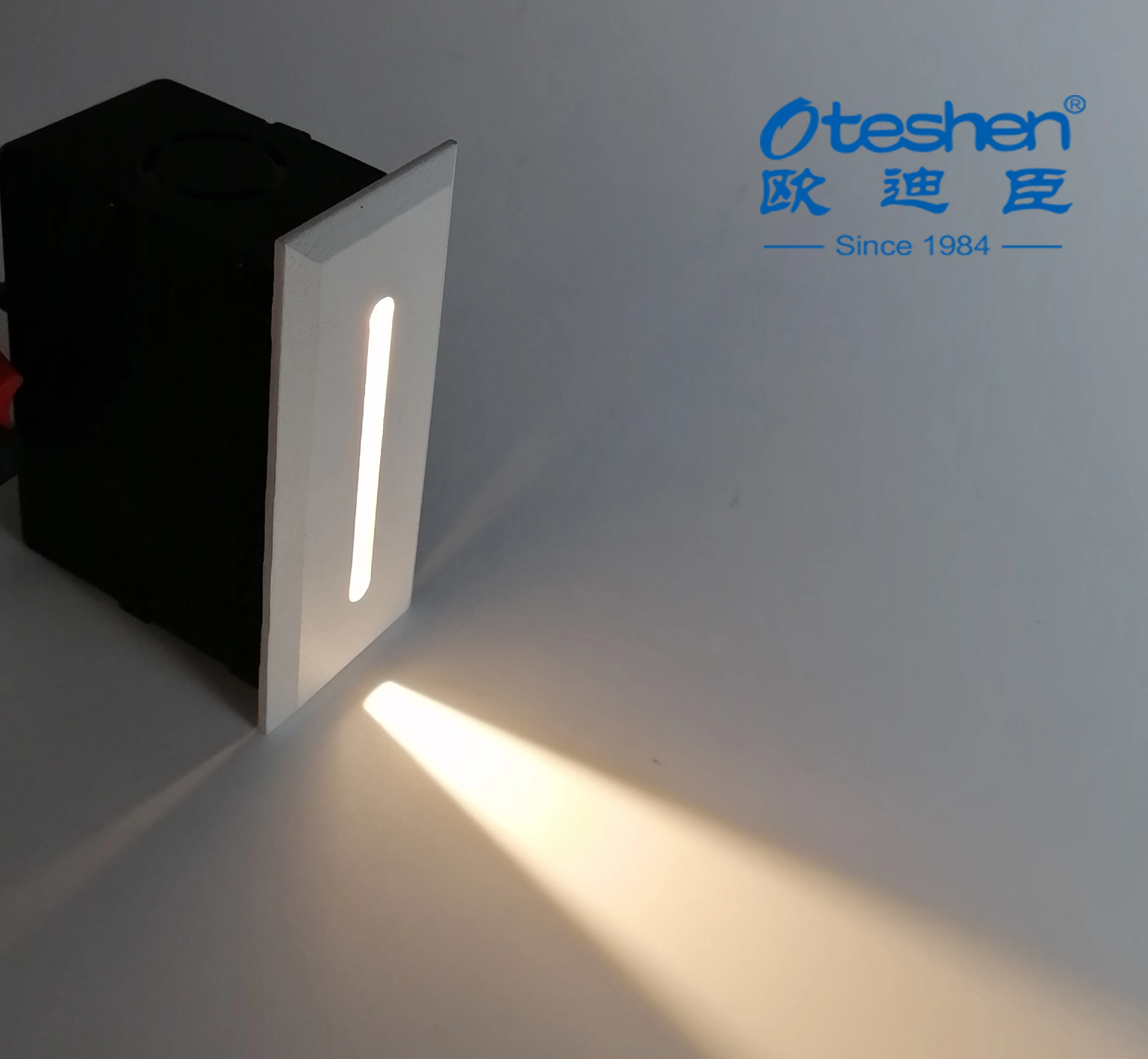 Indoor  Modern Rectangle Led Stair Step Wall Light