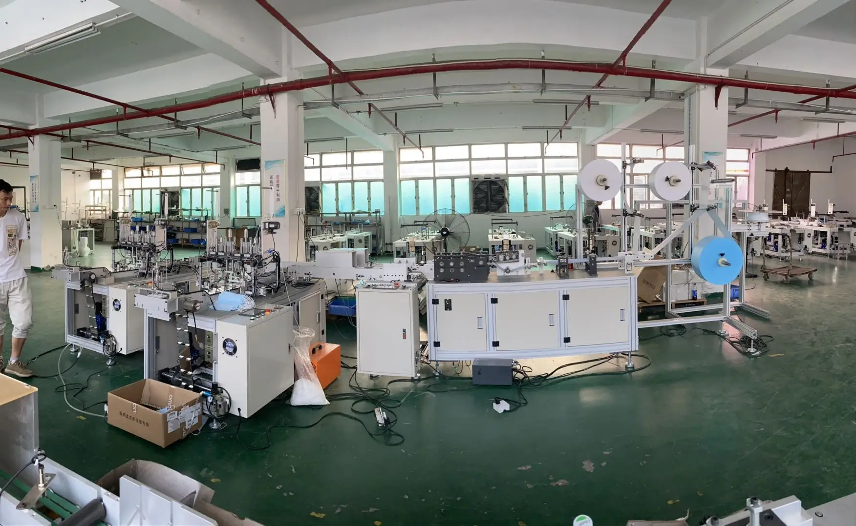 
fully automatic 3 ply nonwoven fabric facemask facial face masks making machine production line 