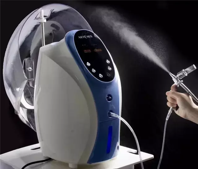 

The hottest O2 oxygen therapy machine oxygen gun SAP water skin moisturizing skin whitening oxygen facial therapy